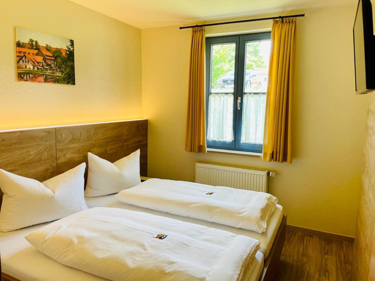 Hotel Zum Klosterfischer Blankenburg  Exteriör bild