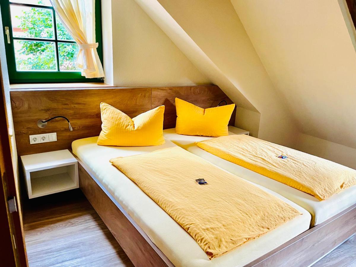 Hotel Zum Klosterfischer Blankenburg  Exteriör bild