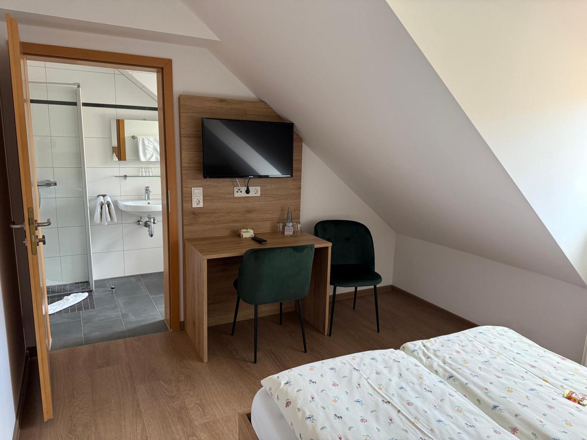 Hotel Zum Klosterfischer Blankenburg  Exteriör bild